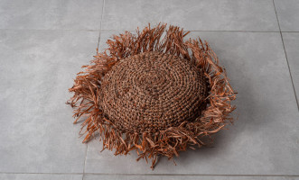 Raffia Cushion Round Reed Brown