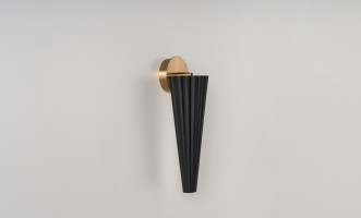 Bion Wall Lamp