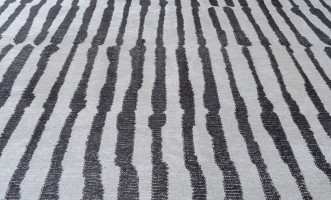 Irradiant Charcoal/ecru Carpet 160x230 cm