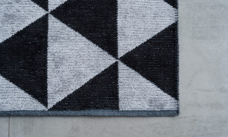 Sharp Carpet 160x230 cm