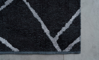 Illusion Black Carpet 160x230 cm