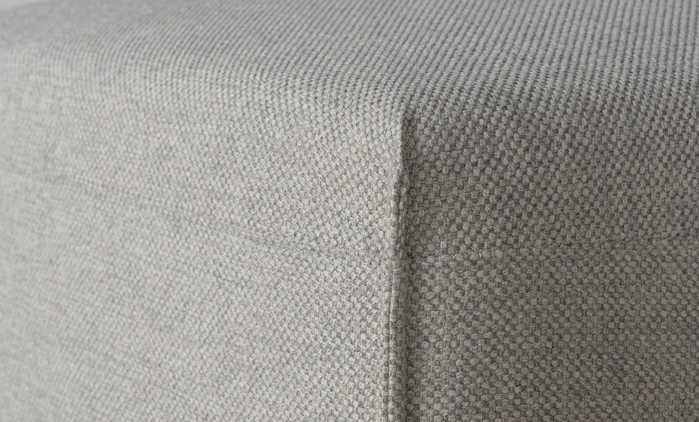 Claive Pouf (21540-08 Fabric)
