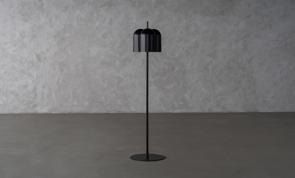 Oket Floor Lamp (Matt Black)