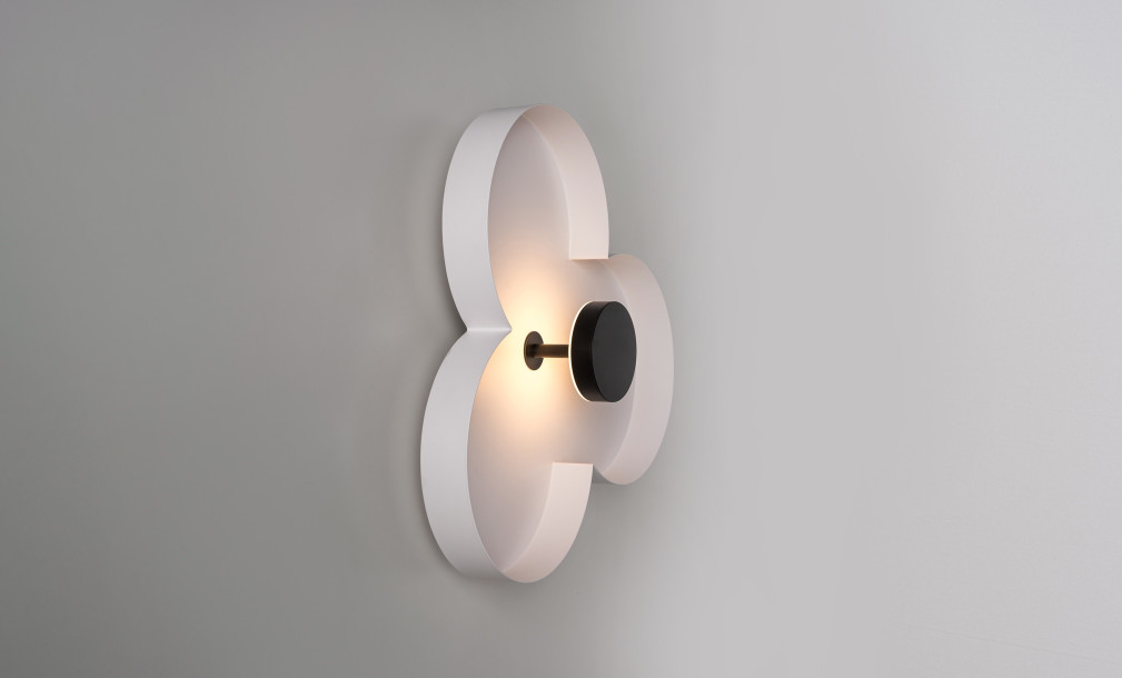 Oket Wall Lamp