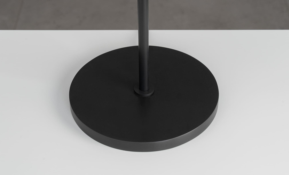 Idol Table Lamp