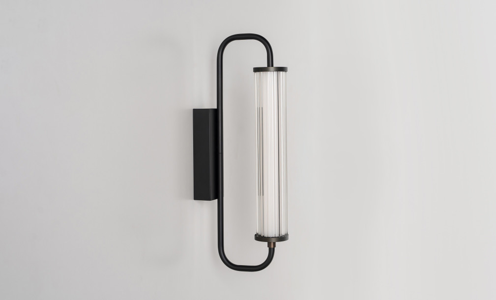 Ison Black Wall Lamp