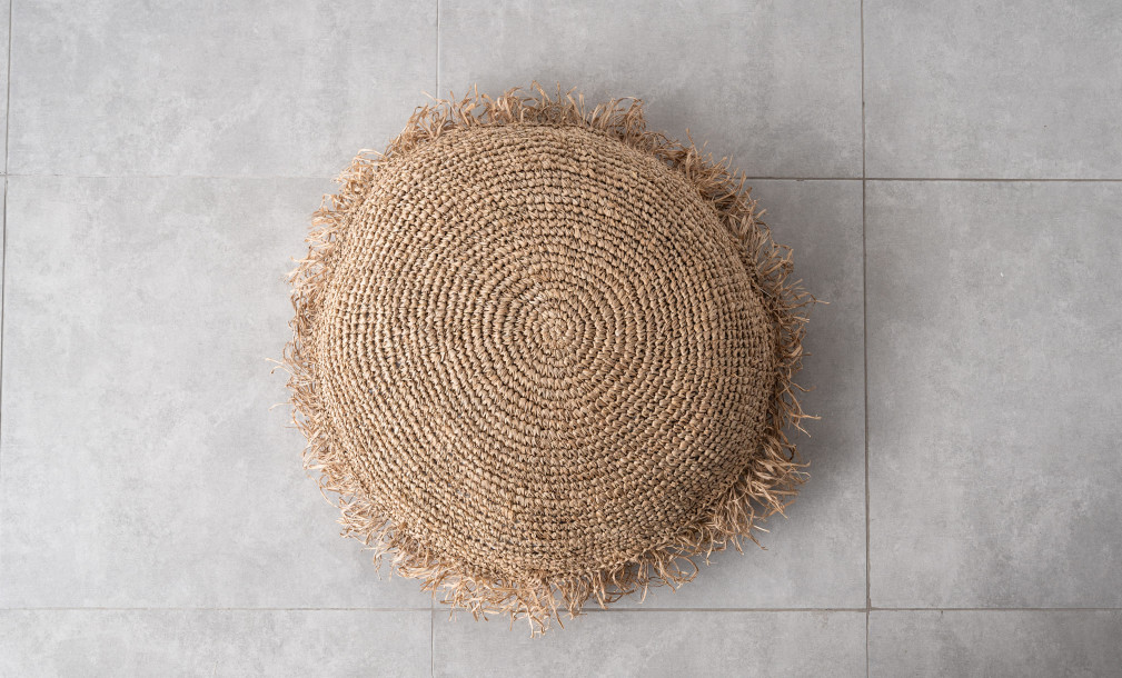 Raffia Cushion Round Natural L