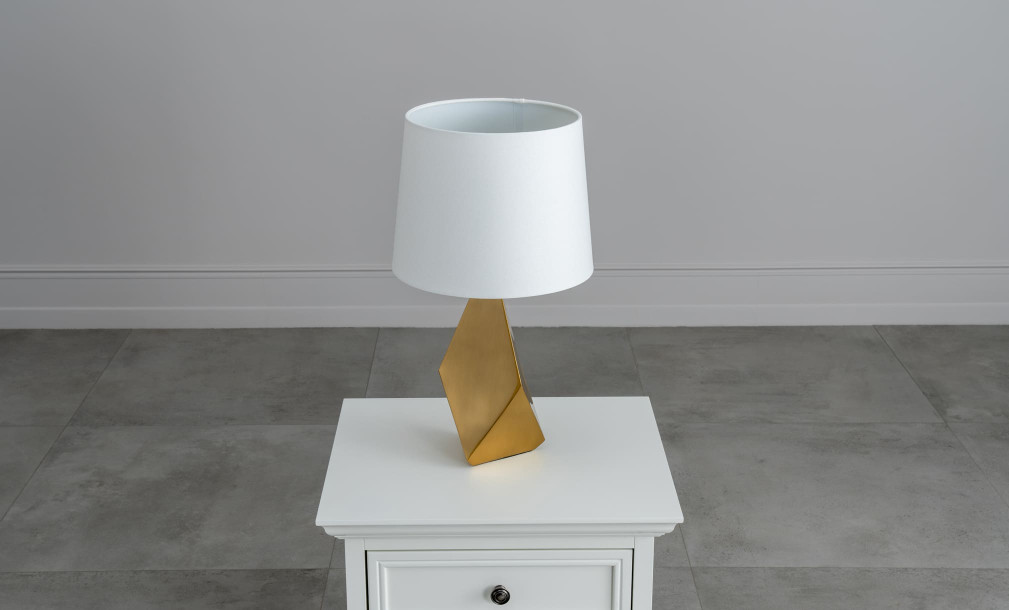 Eve Table Lamp