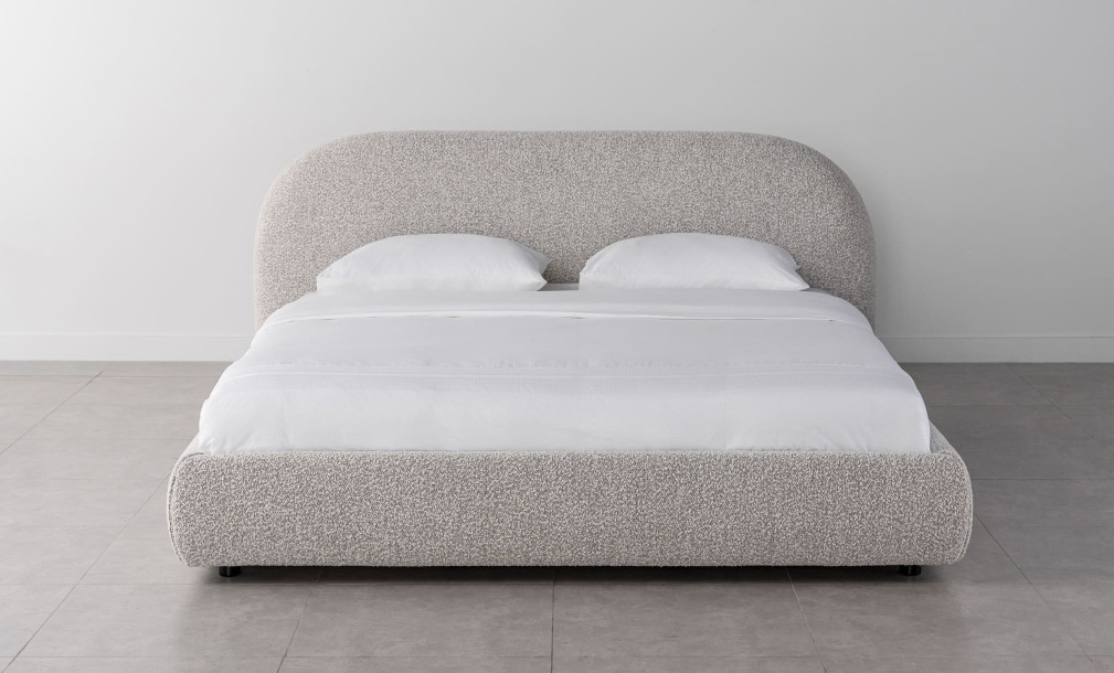 Carolina Bed King Size 203x182 cm (fabric Bella 13)