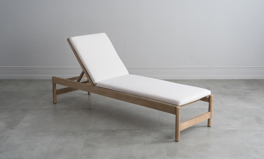 Tulum Lounger with adjustable backrest