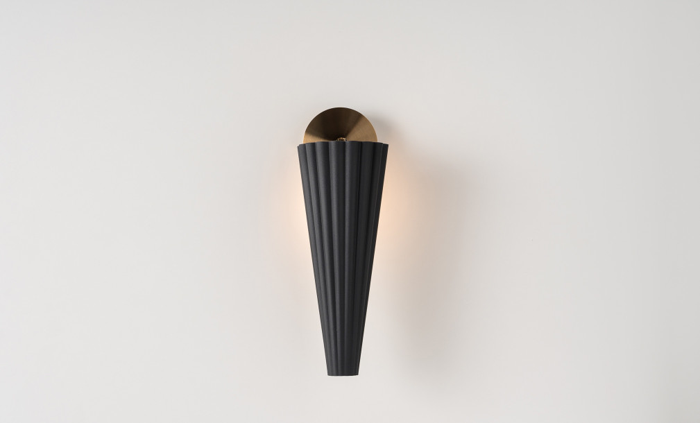 Bion Wall Lamp