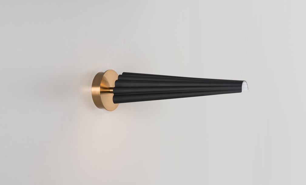 Bion Wall Lamp