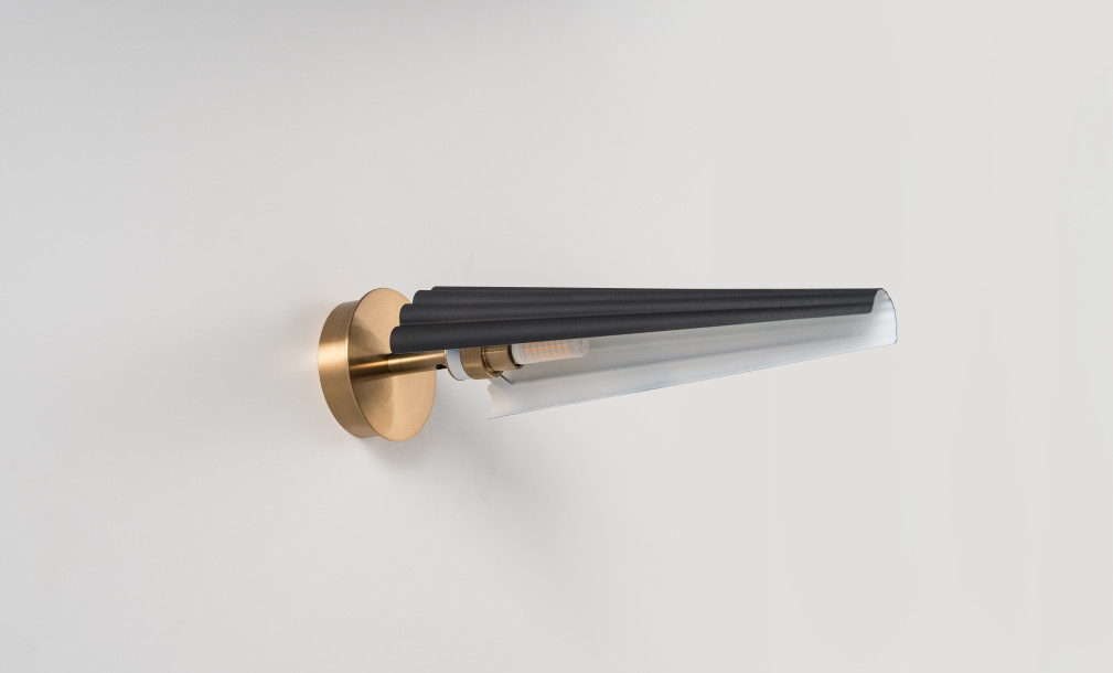 Bion Wall Lamp