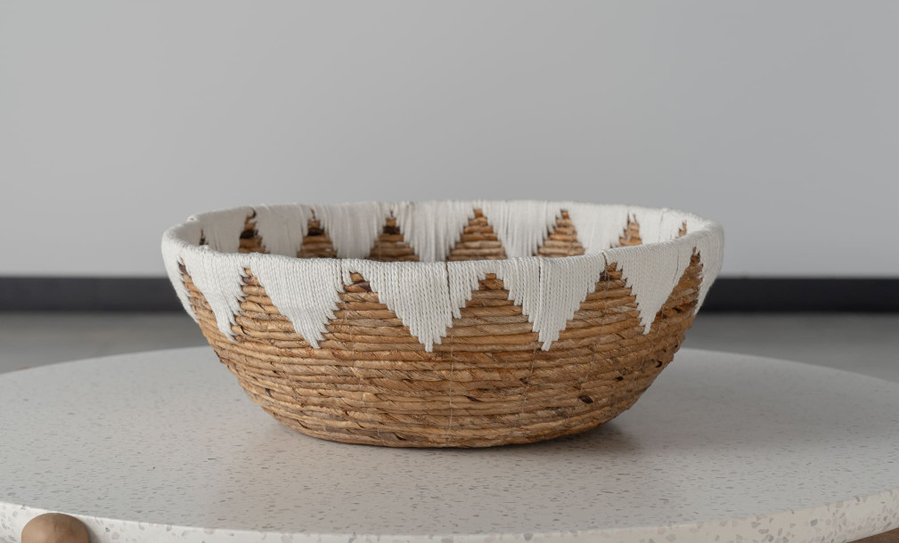 Set Of 2 Baskets Waterhyacinth With Macrame